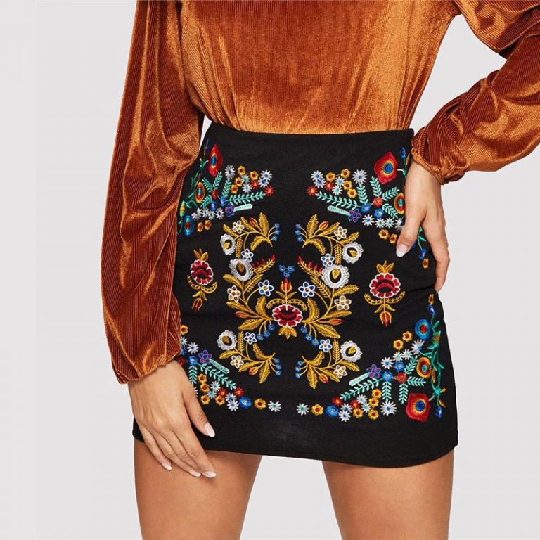 Black Botanical Embroidered Textured Skirt - Power Day Sale