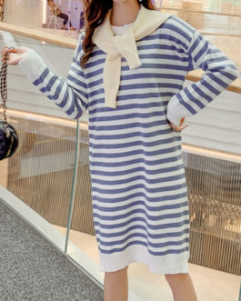 Beautiful Stripes Split Front Jewel Neck Long Sleeves Knitted Dress