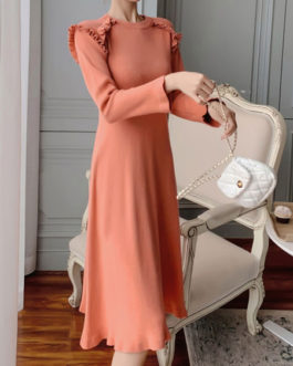 Elegant Ruffles Long Sleeves Jewel Neck Knitted Dress
