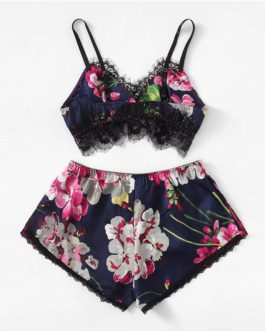 Sexy Satin Sleeveless Sling and Shorts Lace Floral Sleepwear