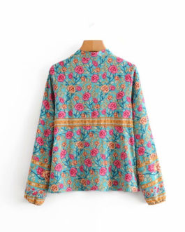 Vintage chic floral printed v-neck lace-up bohemian blouse