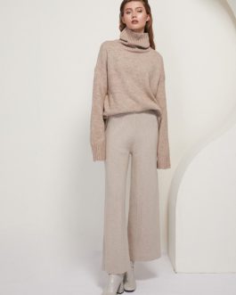Knitted Turtleneck Cashmere Sweater