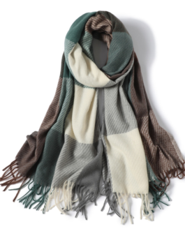 Luxury plaid warm fashion scarf