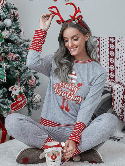 Christmas Loungewear 2-Piece Set Long Sleeve Polyester Home Wear