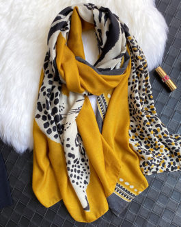 Fashion Leopard Print Scarves