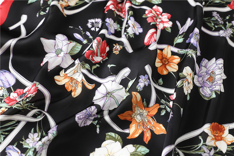 Floral Print Silk Square Neck Scarves10