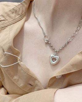 Fashion Hollow Love Heart Pendant Necklace