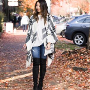 Read more about the article Here’s When You Can Start Wearing Your Fall Clothing