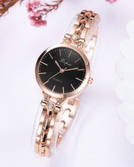 Luxury Crystal Fashion Alloy Round Wrist Watch