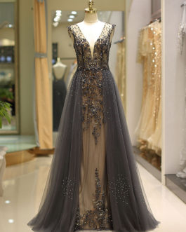 Luxury Heavy Beaded Tulle Backless V Neck Formal Evening Dress With Train