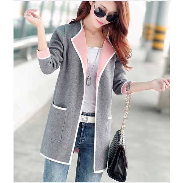 Read more about the article Women Cardigan Sweater
