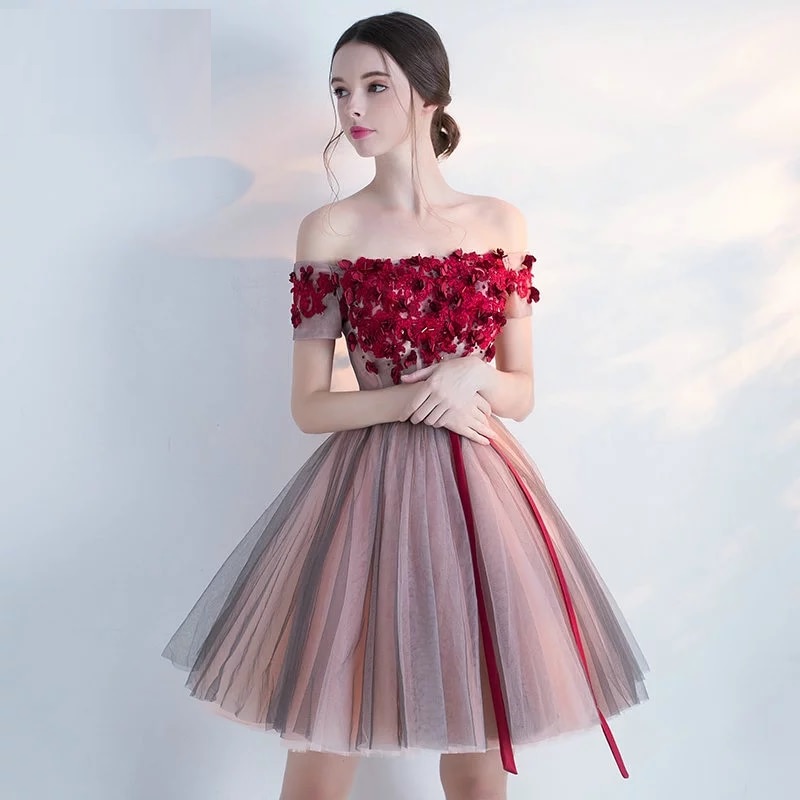 Elegant Short Sleeve Knee Length Evening Party Dress