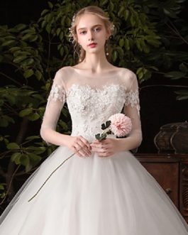 Fashion Appliques Pearls Lace Bride Wedding Dress