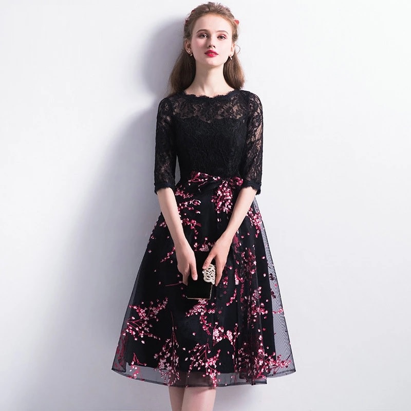 Lace Half Sleeve Round Neck Evening Party Dress - Power Day Sale
