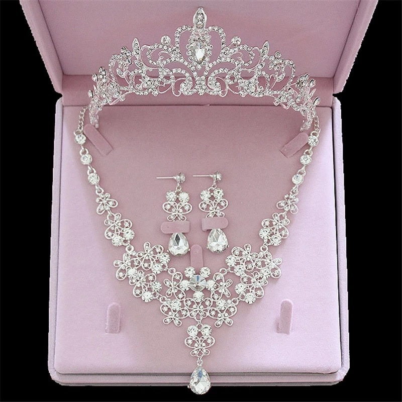 Tiara Crowns Necklaces Earrings Jewelry Accessories Tiara Crowns Necklaces Earrings Jewelry Accessories
