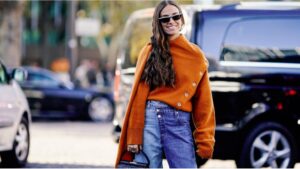 Read more about the article 5 Sweaters With Jeans Outfit