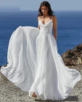 Beach Backless Button Wedding Dress