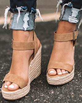 Women’s Snakeskin Wedges – Round Toes / Heavily Textured Sides