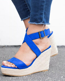 Women’s Wedges with Crisscrossed Straps – Jute-Finished Sides