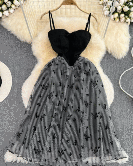 Lace Embroidery Spaghetti Strap Black Dress