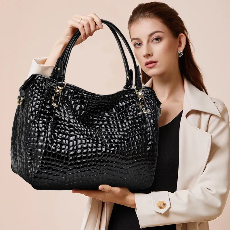 Fashion Round Shaped Crossbody Bags for Women Alligator Pattern PU
