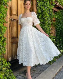 Cut Out Lace Sweetheart Neck Half Sleeves Lace Dresses