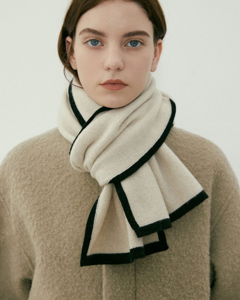 Beautiful Two-Tone Fiber Winter Warm Short Scarf