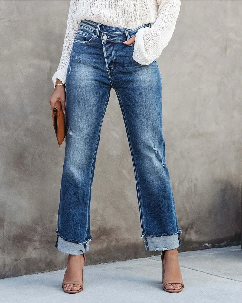 Woman's Jeans Charming Blue Straight Denim