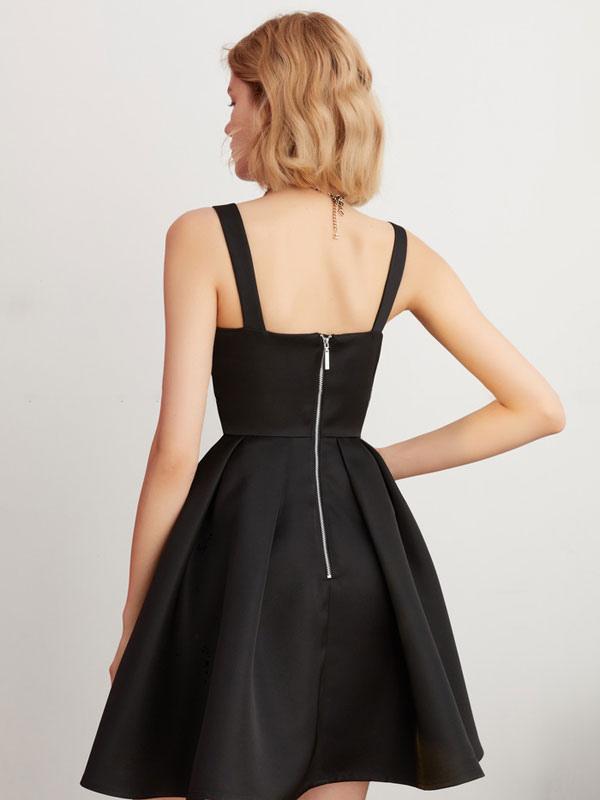Little Black Dress Sleeveless Backless Elegant Dating Flared Dresses