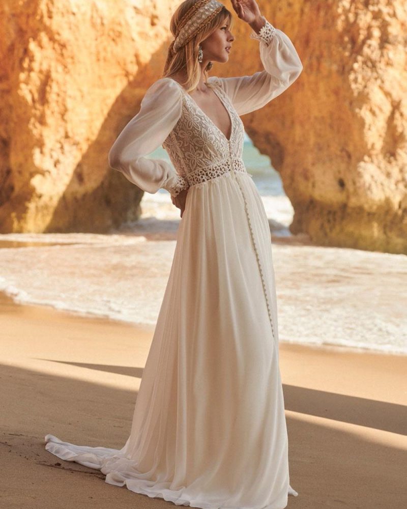 Boho Wedding Dress Backless Long Sleeves V-Neck Bridal Dresses