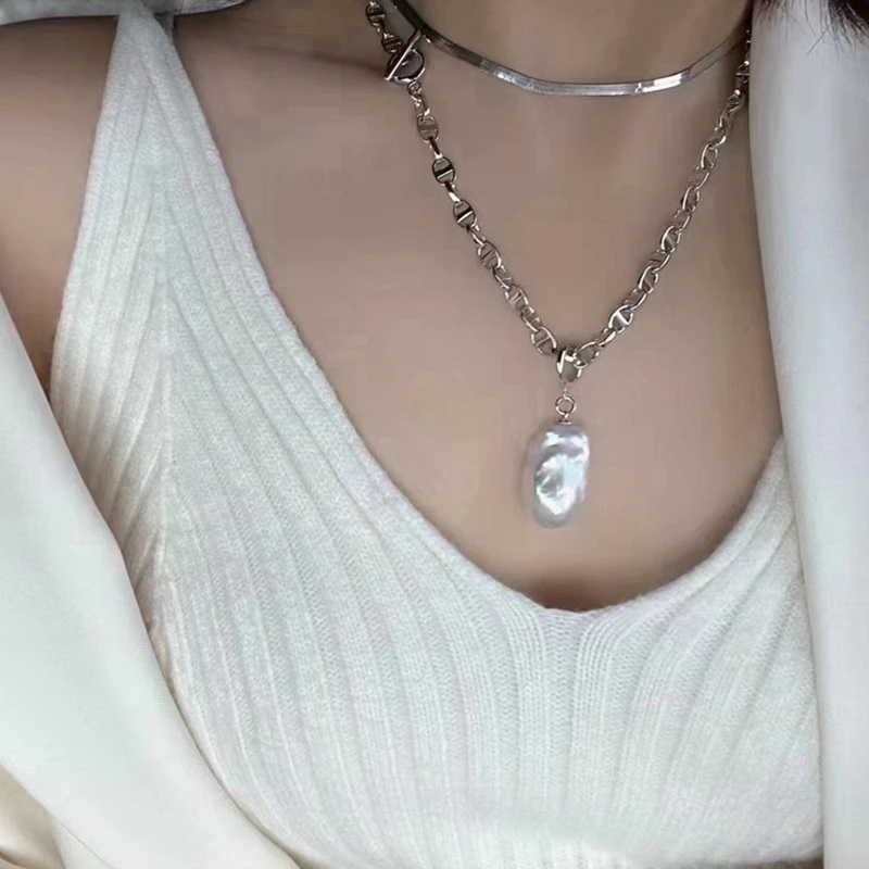 Pig Nose Necklace Paired with Shaped Baroque White Pearl Pendant