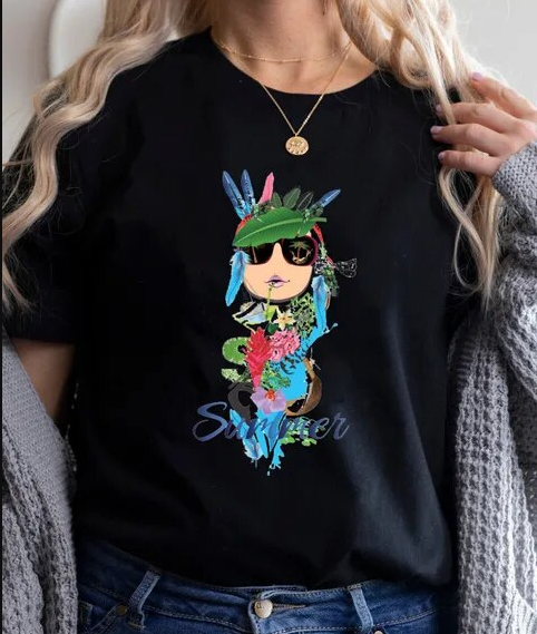 Casual Chic Watercolor Tee – Butterfly Feather Design for Stylish Women