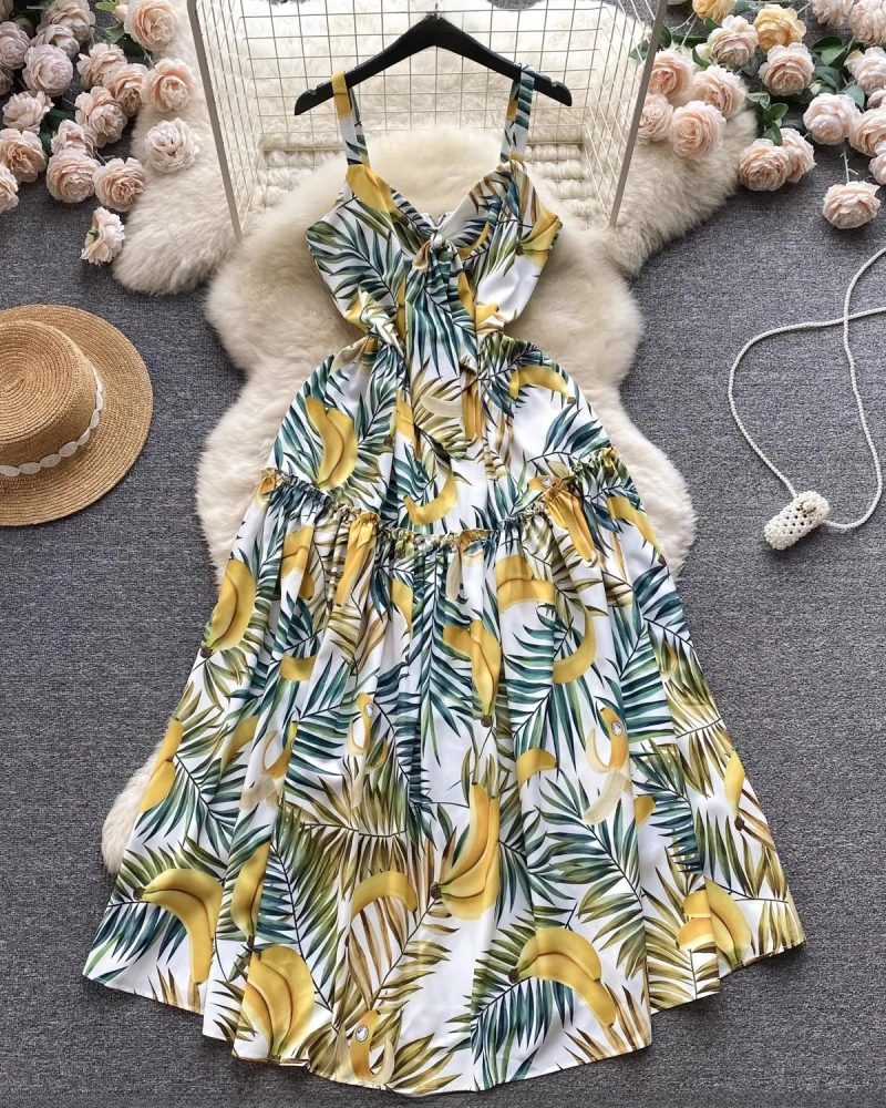 Trendy V-Neck Backless Spaghetti strap Banana print Mid-Calf Dress