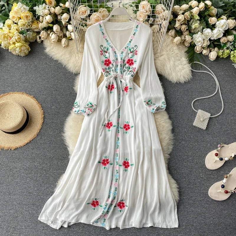 Women Embroidery Printing Puff Sleeve O-neck Female Dresses Loose Ladies