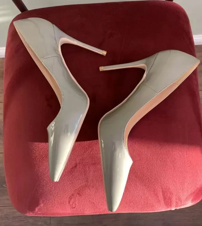 PRivetRunway Stiletto Pumps Pointed Perfection Heels