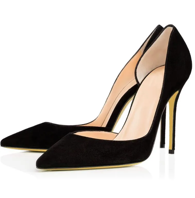 Rosette Refined Round-Toe Heels