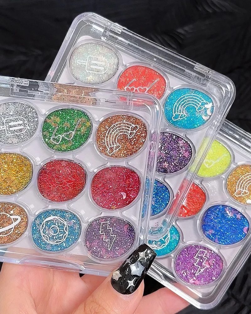 Waterproof Diamond Shiny Metallic Glitter Eye Shadow Highlighter Palette Eyes Makeup