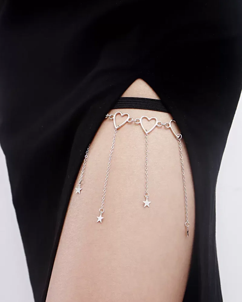 Aesthetic Metallic And Alloy Leg Chain Jewelry