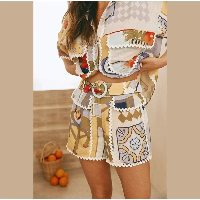 Patchwork Printed Belt Shorts and Single Breasted Shirts Suit