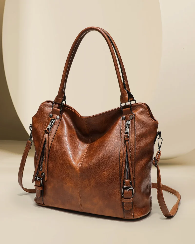 Luxury Soft leather designer retro large capacity outdoor travel shoulder bag