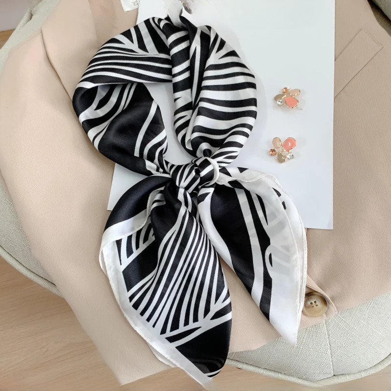 Neckerchief Luxury Printed Elegant And Vintage Square Scarves
