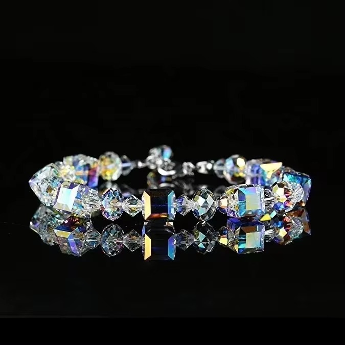 Luxurious Geometric Cube Crystal Beaded Bracelet 002_11zon Luxurious Geometric Cube Crystal Beaded Bracelet
