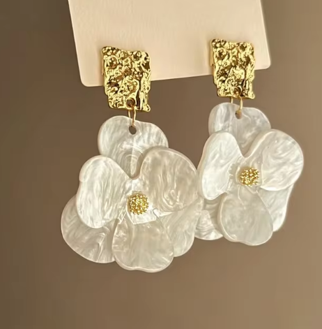 Trendy Resin Flower Hoop Earrings Imitation Jewelry