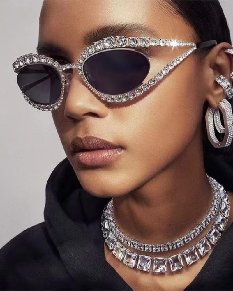 Luxury Vintage Punk Crystal Diamond Designer Sunglasses