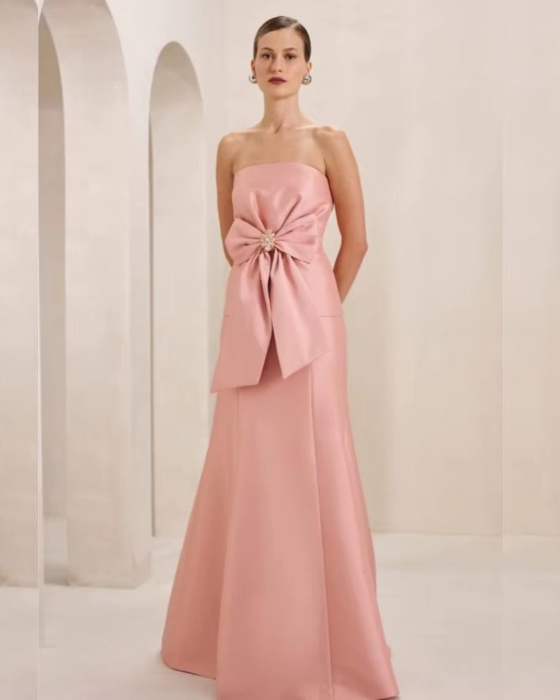 Exquisite Pleat Bow sleeveless A-line Strapless Long Evening Dresses