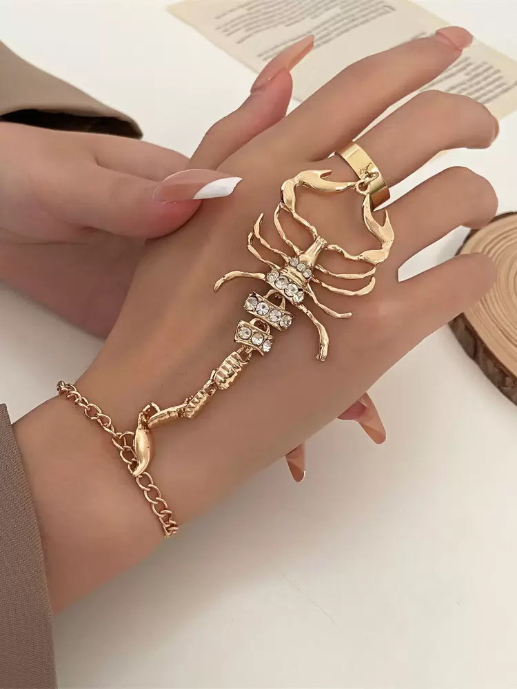 Scorpion Centipede Rhinestone Gothic Resort Wear Bracelet