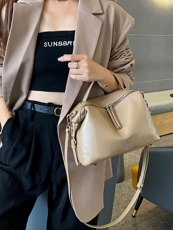 Vintage Genuine Leather Large Capacity Soft Leather Cowhide Bag