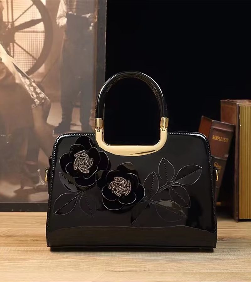 3D Flower Elegant Chain Evening Clutch Purse For Dress Wedding Party Prom Banquet