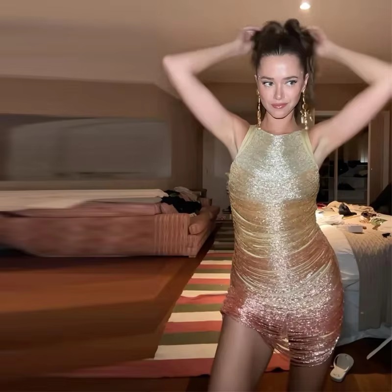 Elegant O-neck Sleeveless Gradient Tassel Short Sling Mini Dressess