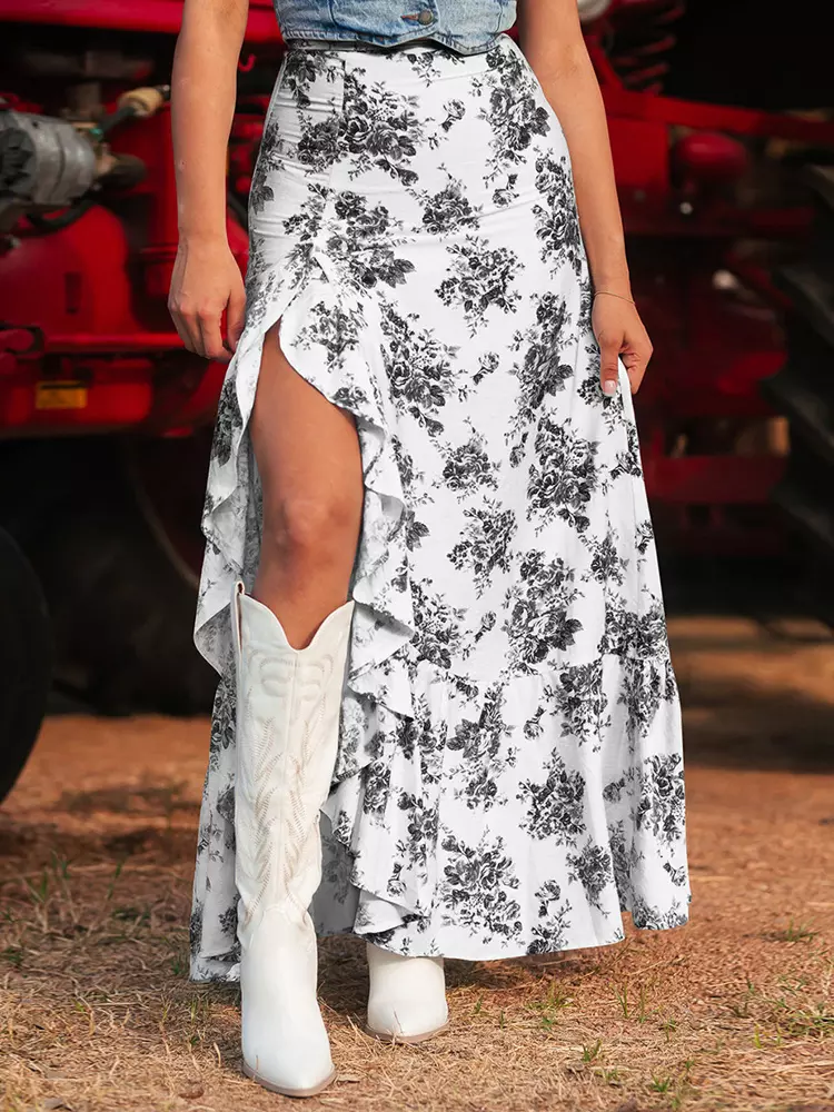 Casual Ruffles Style Floral Printed Skirt With High Slit Ruffled Hem Design